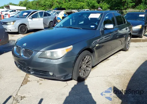 2006 BMW 530I из США, поврежденный, VIN WBANE73516CM43799